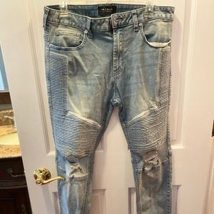 Men’s skinny jeans